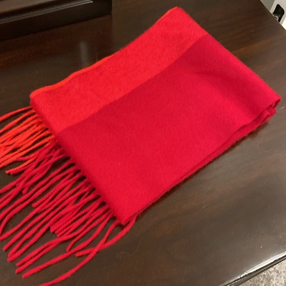 Ann Taylor Red Cashmere Scarf & Glove Set, Gloves w/tags, Scarf used once. - Picture 4 of 5